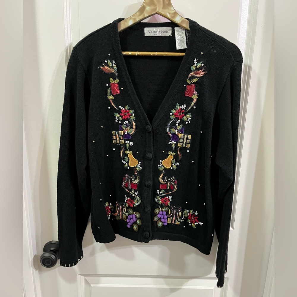 Vintage Victoria Jones Holiday Sweater
